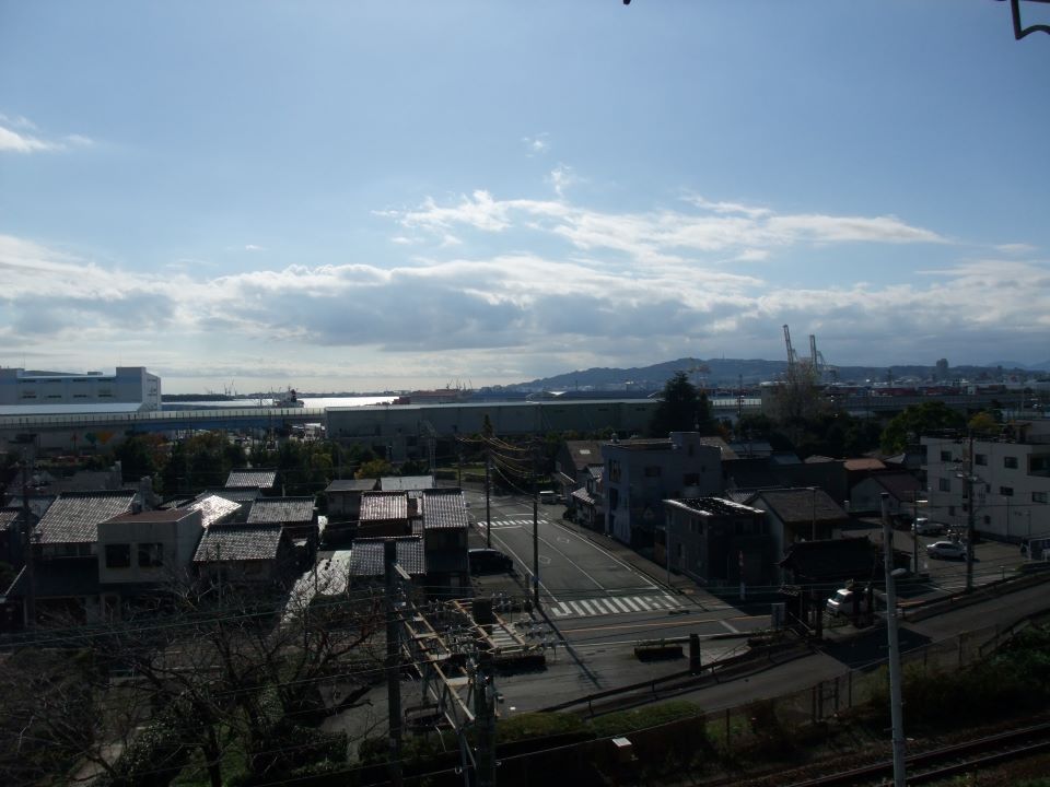 09