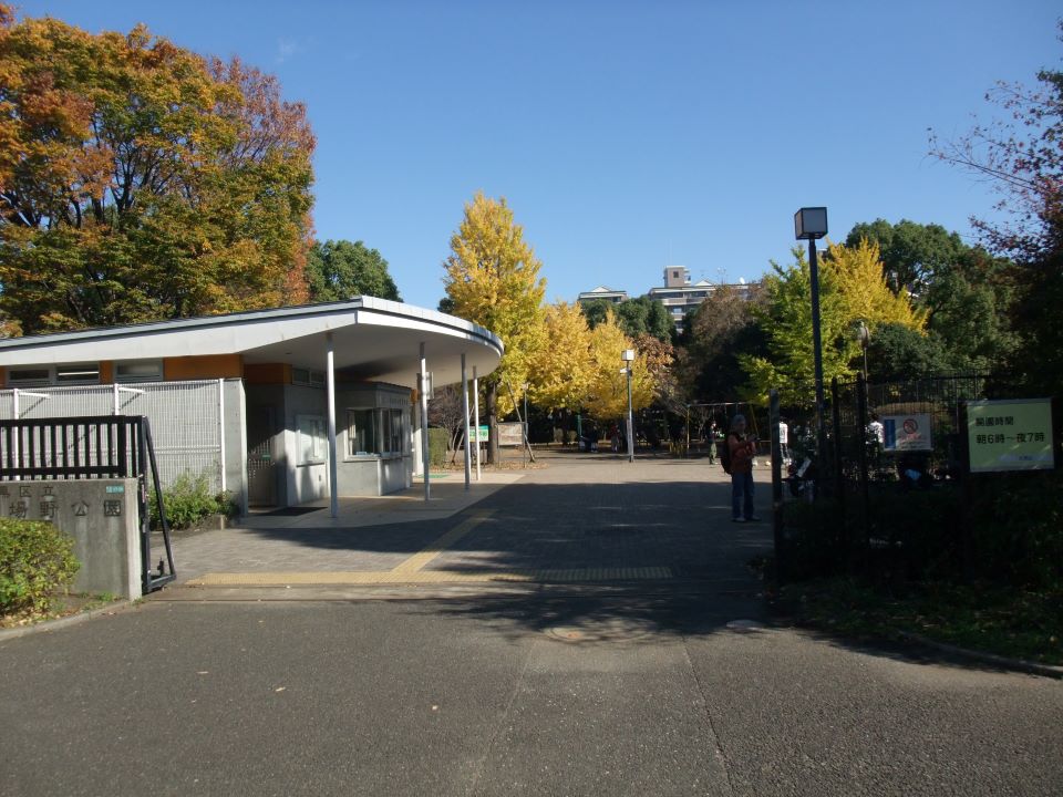 04