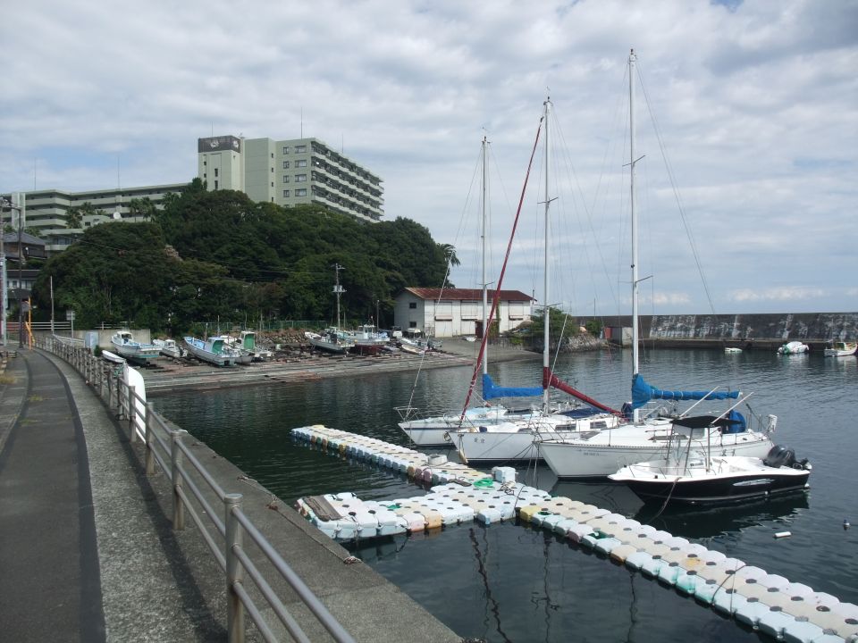 05